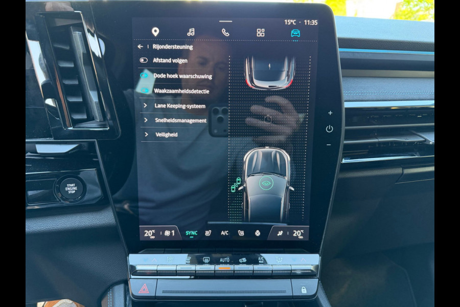 Renault Austral 1.2 E-Tech full hybrid 200 iconic esprit Alpine Harman Kardon Sound / Afn. trekhaak / Head up / Winter pack