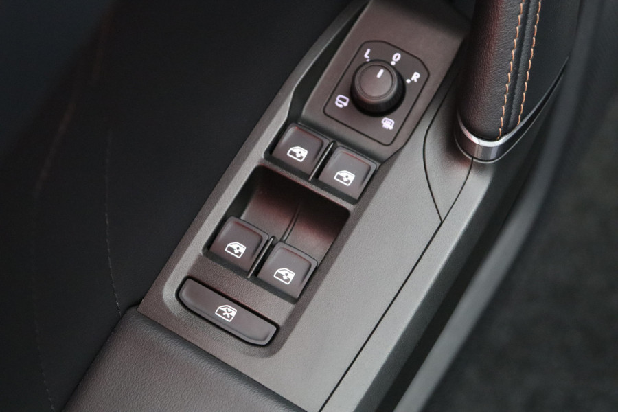 CUPRA Formentor 1.4 e-Hybrid VZ 245 PK Copper Edition PHEV, Beats Audio, 360 Camera, Memory, Stuur-Startknop