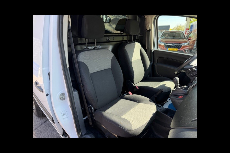 Renault Kangoo 1.5 Blue dCi 80 Comfort AIRCO I TREKHAAK I PDC I IMPERIAAL I EXTRA LAADRUIMTE SLOTEN I VAN 1e EIGENAAR