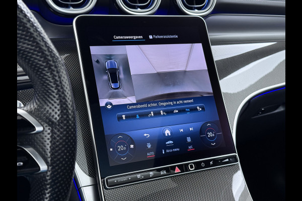 Mercedes-Benz GLC 300e AMG 4Matic // SoH 95% // Panorama dak // Burmester // Memory // 360 Camera // 20 inch // Treeplanken // Sfeerverlichting //