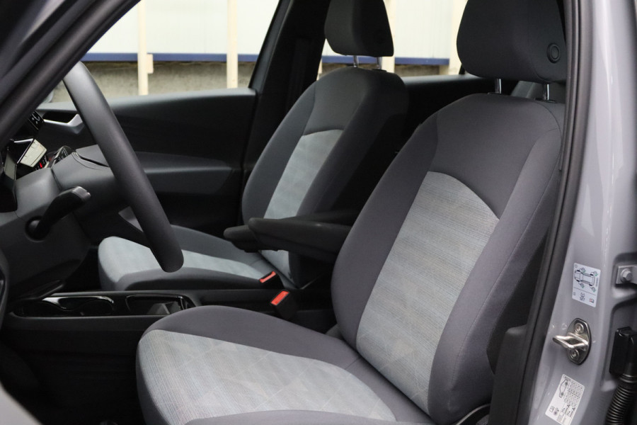 Volkswagen ID.3 Pure 45 kWh, LM Velgen, Carplay, DAB, Parkeersensoren