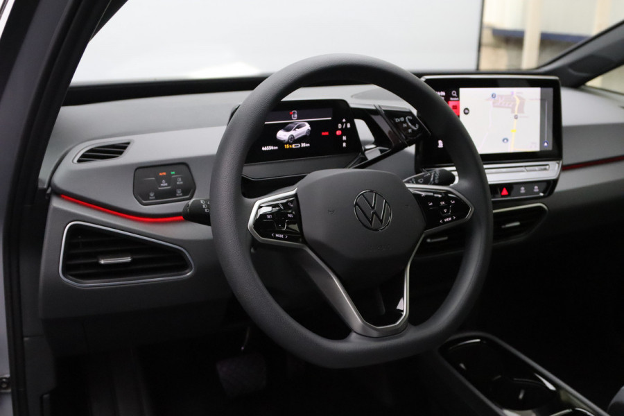 Volkswagen ID.3 Pure 45 kWh, LM Velgen, Carplay, DAB, Parkeersensoren