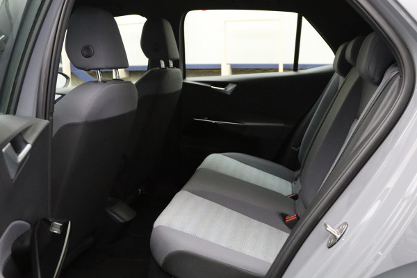 Volkswagen ID.3 Pure 45 kWh, LM Velgen, Carplay, DAB, Parkeersensoren