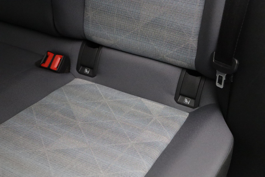 Volkswagen ID.3 Pure 45 kWh, LM Velgen, Carplay, DAB, Parkeersensoren