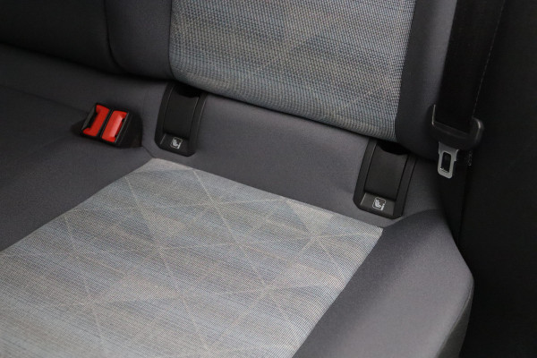 Volkswagen ID.3 Pure 45 kWh, LM Velgen, Carplay, DAB, Parkeersensoren