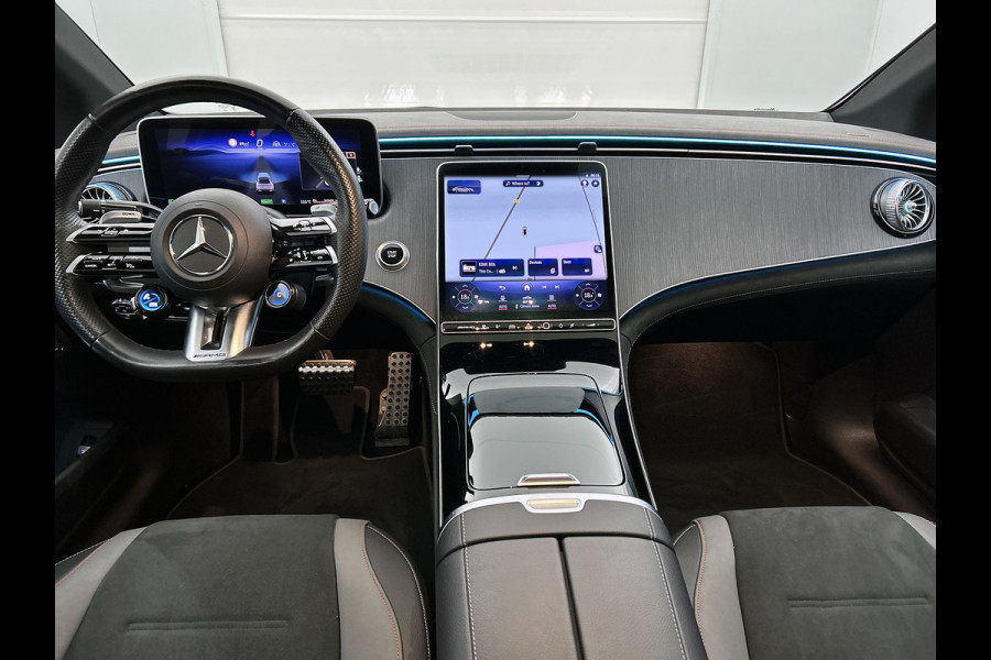 Mercedes-Benz EQE AMG 43 4MATIC 90 kWh(Goed OnderH, Panorama, 360 Camera, SfeerVerlichting, Massage Stoelen, StoelV, Lane A, Etc)