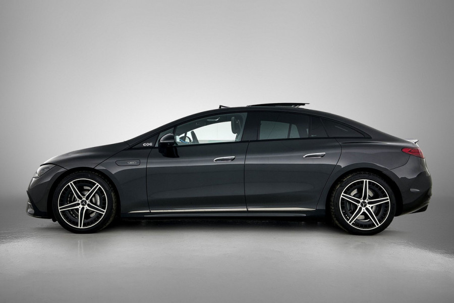 Mercedes-Benz EQE AMG 43 4MATIC 90 kWh(Goed OnderH, Panorama, 360 Camera, SfeerVerlichting, Massage Stoelen, StoelV, Lane A, Etc)
