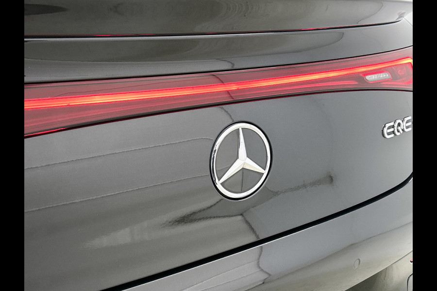 Mercedes-Benz EQE AMG 43 4MATIC 90 kWh(Goed OnderH, Panorama, 360 Camera, SfeerVerlichting, Massage Stoelen, StoelV, Lane A, Etc)