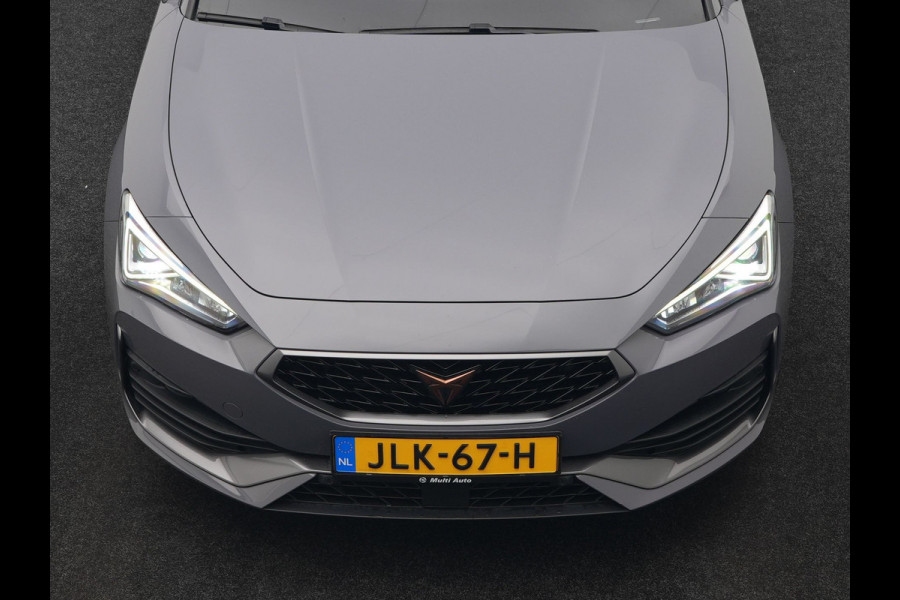 CUPRA Leon 1.4 e-Hybrid VZ Copper Edition PHEV 245pk Dealer O.H PHEV | Panodak | Adaptive Cruise | Sportstoelen Memory & Verwarmd | Sfeerverlichting | Apple Carplay | Blis | Keyless | Stuur Verwarmd | Navigatie | Virtual | DAB | Plug In Hybrid