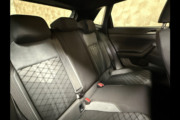 Volkswagen Polo 1.0 TSI R-Line Business | Pano | Stoelverwarming | Camera | Carplay