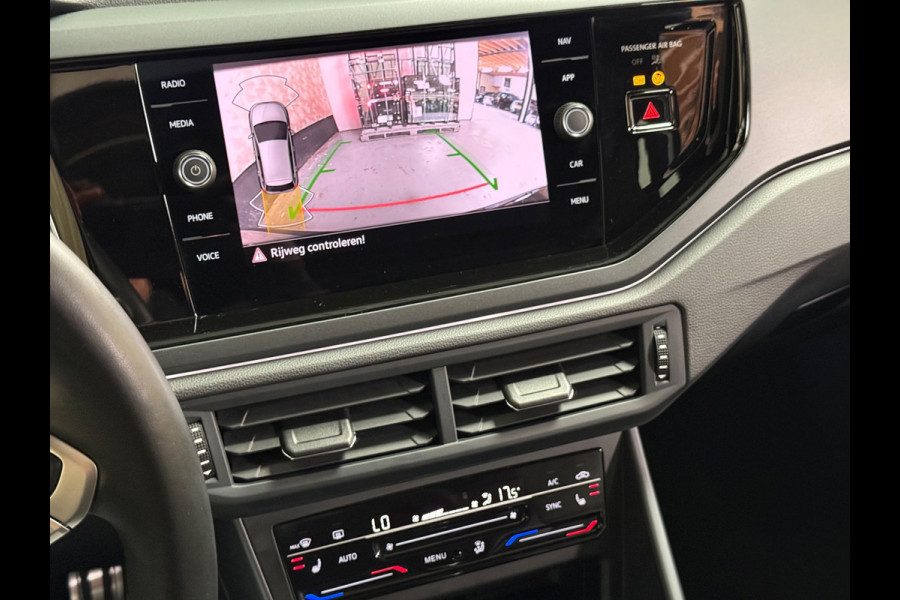 Volkswagen Polo 1.0 TSI R-Line Business | Pano | Stoelverwarming | Camera | Carplay