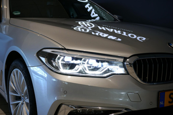BMW 5 Serie Touring 520i High Executive *NL AUTO / DEALER OH* + MEMORY / HEAD-UP