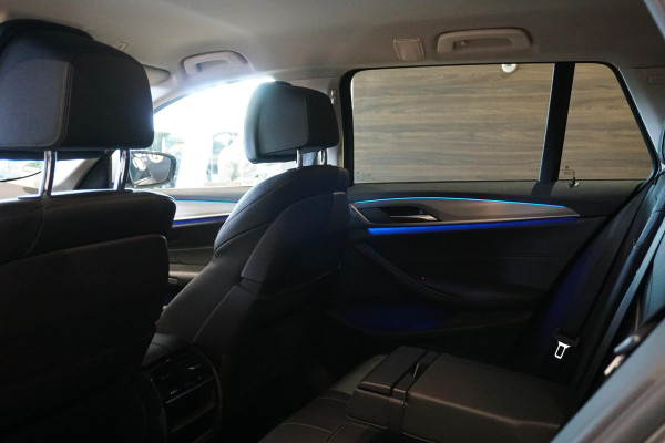 BMW 5 Serie Touring 520i High Executive *NL AUTO / DEALER OH* + MEMORY / HEAD-UP