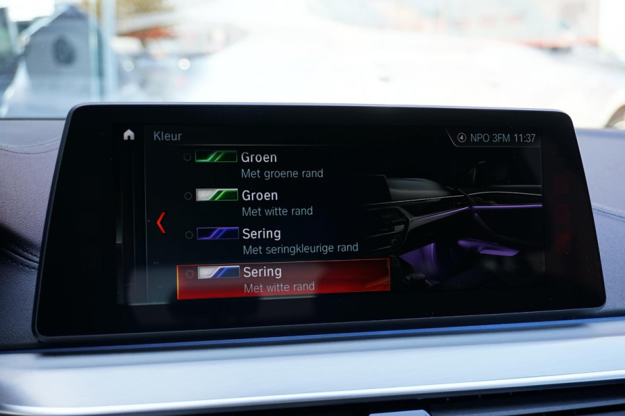 BMW 5 Serie Touring 520i High Executive *NL AUTO / DEALER OH* + MEMORY / HEAD-UP