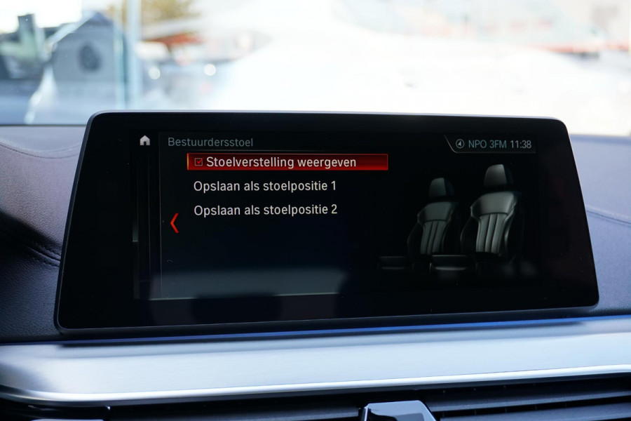 BMW 5 Serie Touring 520i High Executive *NL AUTO / DEALER OH* + MEMORY / HEAD-UP