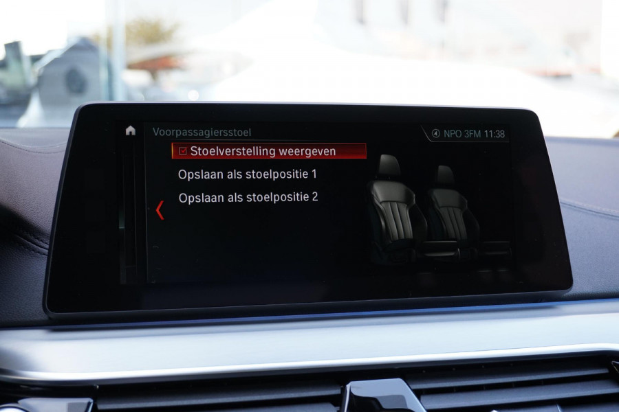 BMW 5 Serie Touring 520i High Executive *NL AUTO / DEALER OH* + MEMORY / HEAD-UP