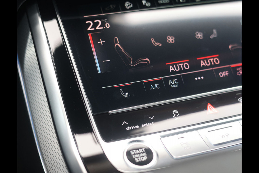 Audi Q8 55 TFSI e quattro Pro Line S | Pano - Trekhaak - B&O