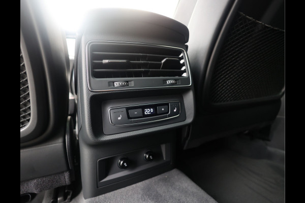 Audi Q8 55 TFSI e quattro Pro Line S | Pano - Trekhaak - B&O