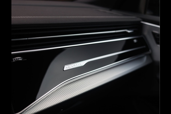 Audi Q8 55 TFSI e quattro Pro Line S | Pano - Trekhaak - B&O