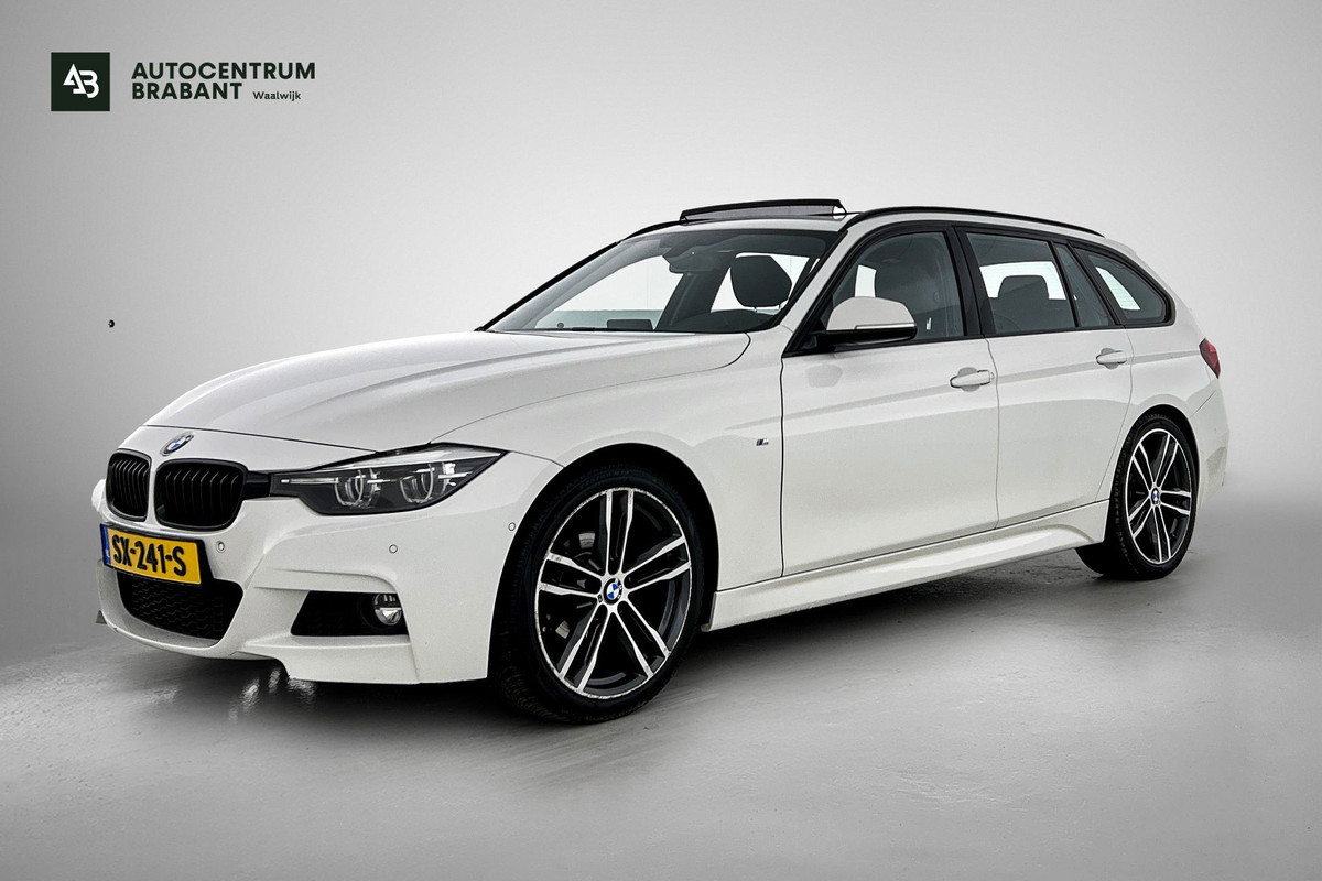 BMW 3 Serie Touring 320i Edition M Sport Shadow Executive(NL-auto, Dealer OnderH, Panorama, Camera, StoelV, Climate Con, NaviProf)