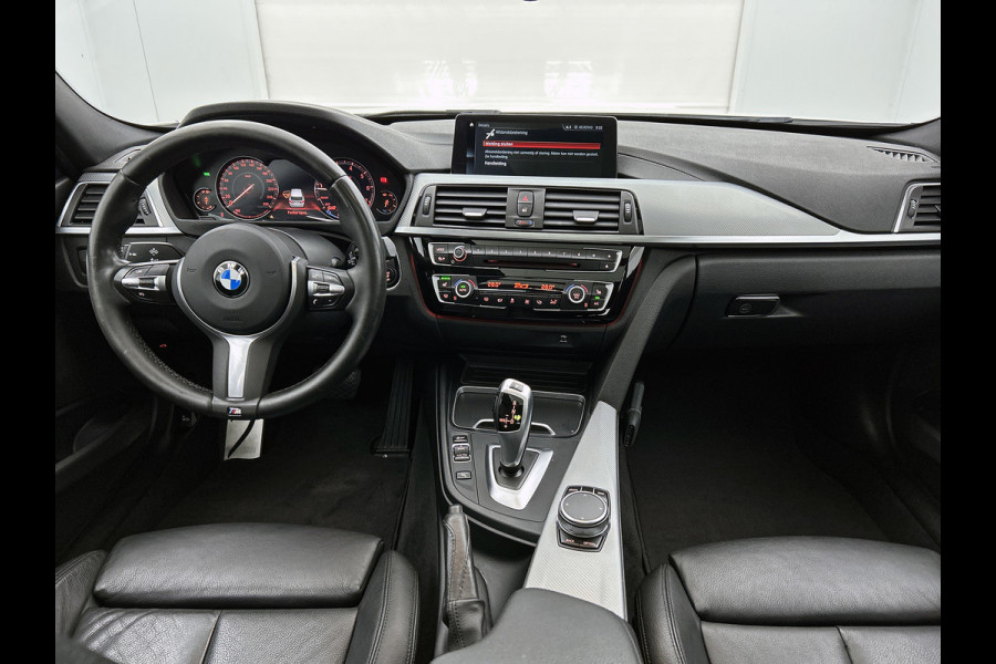 BMW 3 Serie Touring 320i Edition M Sport Shadow Executive(NL-auto, Dealer OnderH, Panorama, Camera, StoelV, Climate Con, NaviProf)