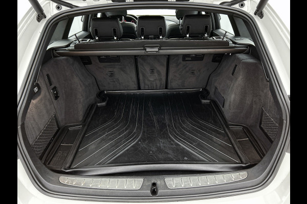 BMW 3 Serie Touring 320i Edition M Sport Shadow Executive(NL-auto, Dealer OnderH, Panorama, Camera, StoelV, Climate Con, NaviProf)