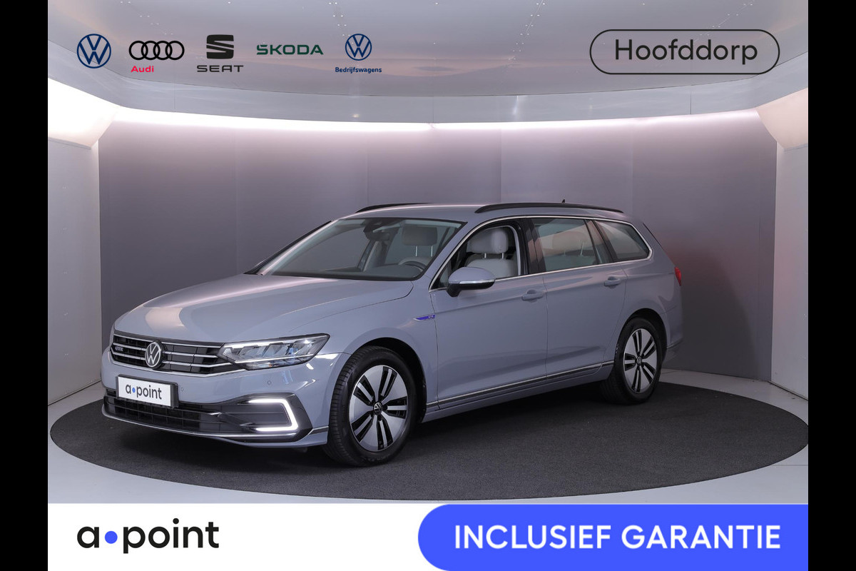 Volkswagen Passat Variant 1.4 TSI PHEV GTE Business 218 pk Automaat (DSG) | SOH 91% | Navigatie | Trekhaak (wegklapbaar) | Parkeersensoren | Achteruitrijcamera | Stoelverwarming v/a |