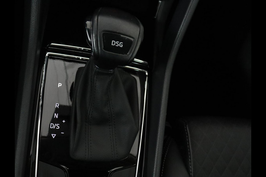 Škoda Kodiaq 1.5 TSI Business Edition | Trekhaak | Half leder | Keyless | Carplay | Canton Sound | Sfeerverlichting | Navigatie | Camera | Cruise control | Full LED | Bluetooth | Climate control