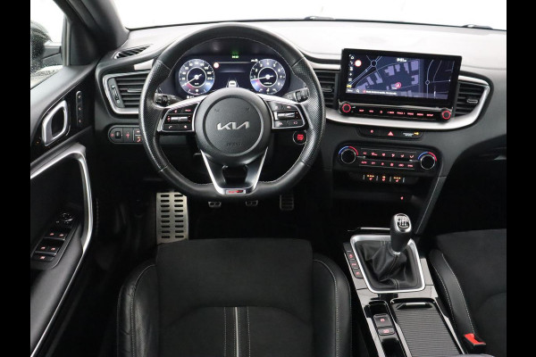 Kia ProCeed 1.5 T-GDi GT-PlusLine | Panoramadak | Stoelverwarming | Leder/Alcantara | Camera | Adaptive cruise | Achterbankverwarming | Keyless | Memory | Carplay | Navigatie | Full LED