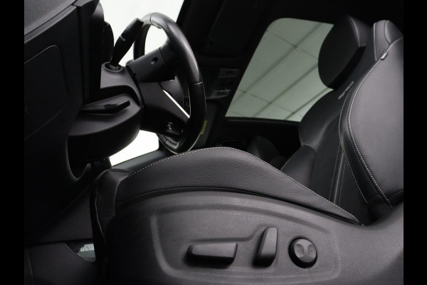 Kia ProCeed 1.5 T-GDi GT-PlusLine | Panoramadak | Stoelverwarming | Leder/Alcantara | Camera | Adaptive cruise | Achterbankverwarming | Keyless | Memory | Carplay | Navigatie | Full LED