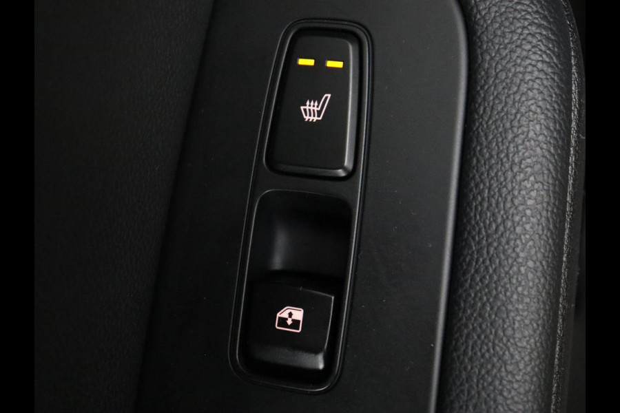 Kia ProCeed 1.5 T-GDi GT-PlusLine | Panoramadak | Stoelverwarming | Leder/Alcantara | Camera | Adaptive cruise | Achterbankverwarming | Keyless | Memory | Carplay | Navigatie | Full LED