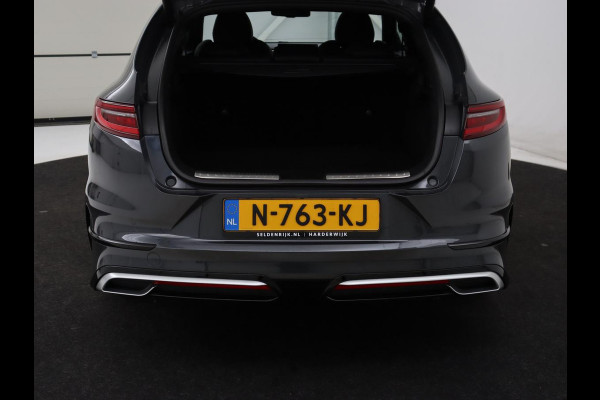 Kia ProCeed 1.5 T-GDi GT-PlusLine | Panoramadak | Stoelverwarming | Leder/Alcantara | Camera | Adaptive cruise | Achterbankverwarming | Keyless | Memory | Carplay | Navigatie | Full LED