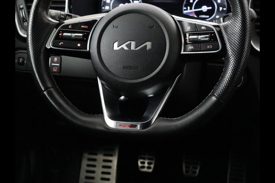 Kia ProCeed 1.5 T-GDi GT-PlusLine | Panoramadak | Stoelverwarming | Leder/Alcantara | Camera | Adaptive cruise | Achterbankverwarming | Keyless | Memory | Carplay | Navigatie | Full LED