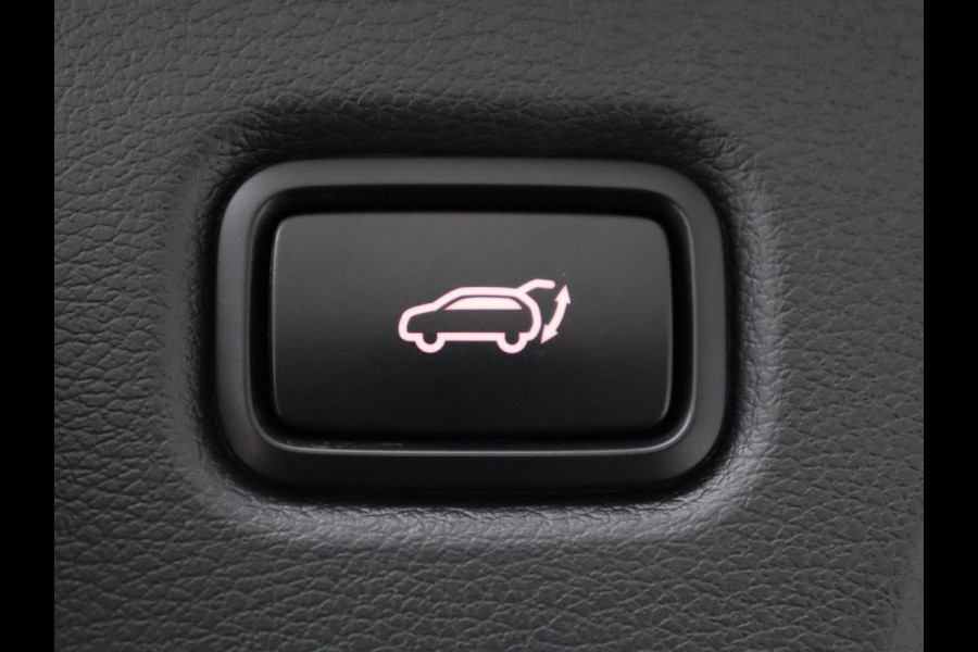 Kia ProCeed 1.5 T-GDi GT-PlusLine | Panoramadak | Stoelverwarming | Leder/Alcantara | Camera | Adaptive cruise | Achterbankverwarming | Keyless | Memory | Carplay | Navigatie | Full LED