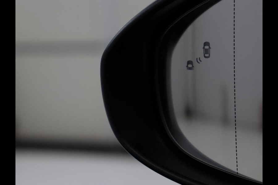 Kia ProCeed 1.5 T-GDi GT-PlusLine | Panoramadak | Stoelverwarming | Leder/Alcantara | Camera | Adaptive cruise | Achterbankverwarming | Keyless | Memory | Carplay | Navigatie | Full LED