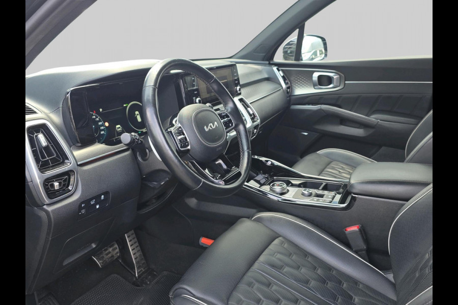 Kia Sorento 1.6 T-GDI Plug-in Hybrid 4WD ExecutiveLine 7p. | Automaat | Stoelverwarming/Koeling | 360 Camera | Volleder | Trekhaak | Pano | Bose |