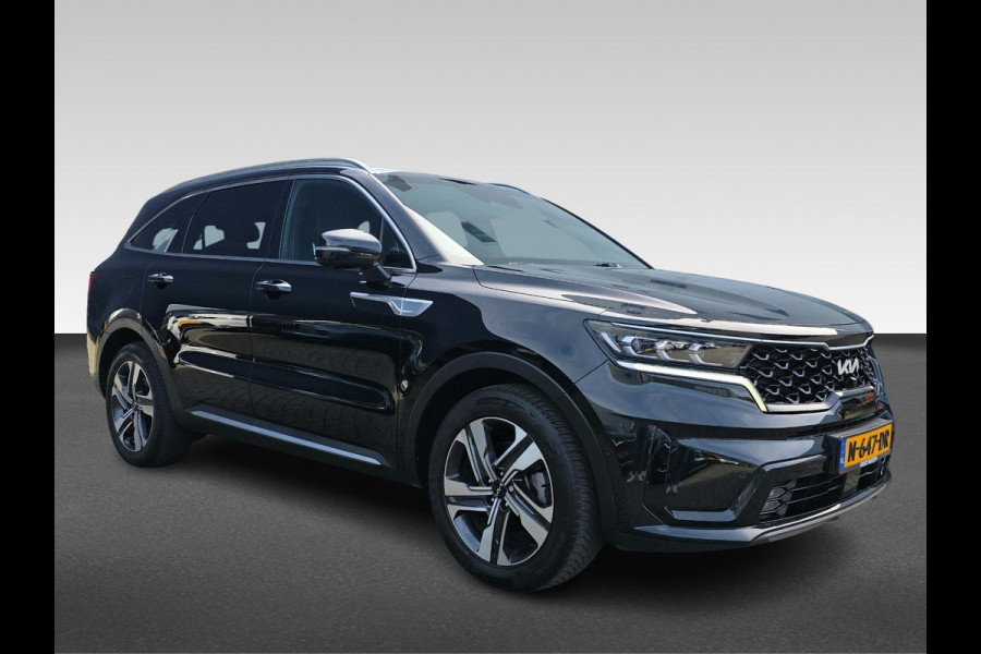 Kia Sorento 1.6 T-GDI Plug-in Hybrid 4WD ExecutiveLine 7p. | Automaat | Stoelverwarming/Koeling | 360 Camera | Volleder | Trekhaak | Pano | Bose |