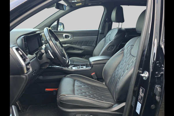 Kia Sorento 1.6 T-GDI Plug-in Hybrid 4WD ExecutiveLine 7p. | Automaat | Stoelverwarming/Koeling | 360 Camera | Volleder | Trekhaak | Pano | Bose |