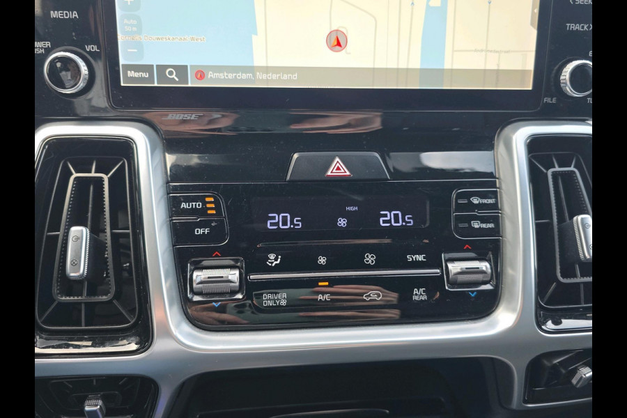 Kia Sorento 1.6 T-GDI Plug-in Hybrid 4WD ExecutiveLine 7p. | Automaat | Stoelverwarming/Koeling | 360 Camera | Volleder | Trekhaak | Pano | Bose |
