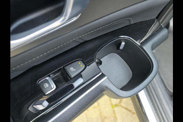 Kia Sorento 1.6 T-GDI Plug-in Hybrid 4WD ExecutiveLine 7p. | Automaat | Stoelverwarming/Koeling | 360 Camera | Volleder | Trekhaak | Pano | Bose |