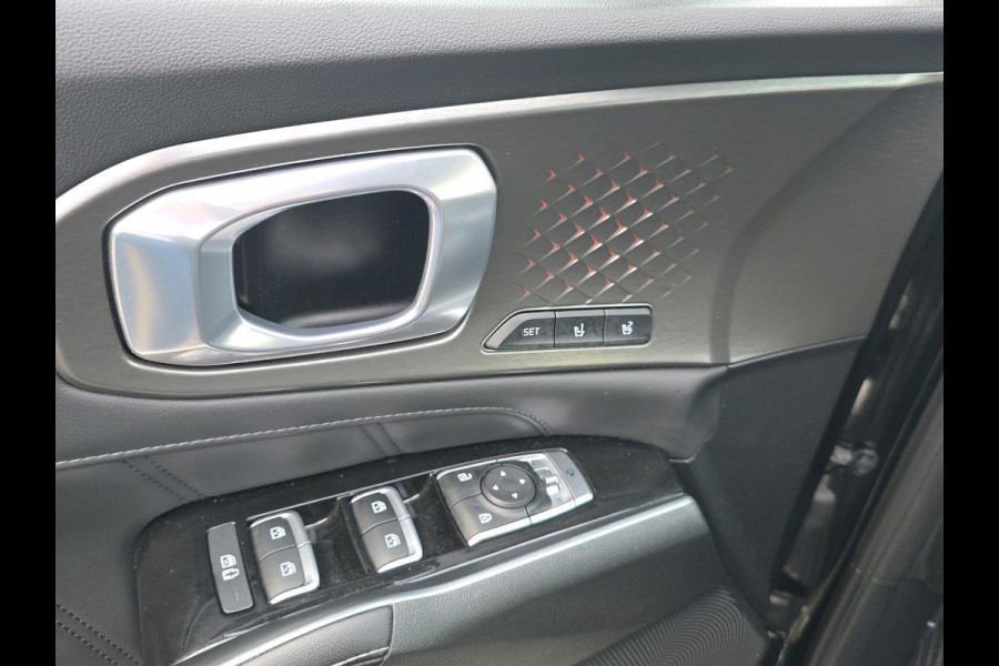 Kia Sorento 1.6 T-GDI Plug-in Hybrid 4WD ExecutiveLine 7p. | Automaat | Stoelverwarming/Koeling | 360 Camera | Volleder | Trekhaak | Pano | Bose |