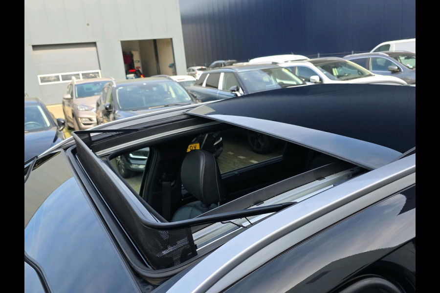 Kia Sorento 1.6 T-GDI Plug-in Hybrid 4WD ExecutiveLine 7p. | Automaat | Stoelverwarming/Koeling | 360 Camera | Volleder | Trekhaak | Pano | Bose |