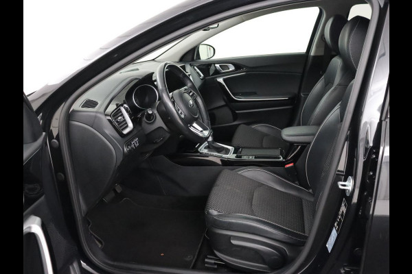 Kia Ceed 1.6 GDI PHEV DynamicPlusLine | Trekhaak | Stoelverwarming | Adaptive cruise | Camera | Carplay | Half leder | Full LED | Keyless | File Assistent | Navigatie | Plug In