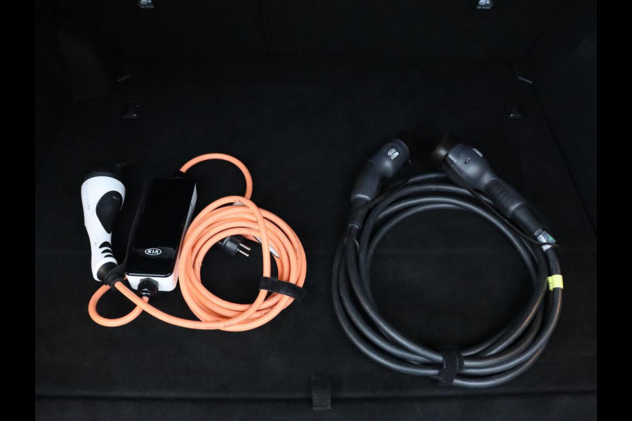 Kia Ceed 1.6 GDI PHEV DynamicPlusLine | Trekhaak | Stoelverwarming | Adaptive cruise | Camera | Carplay | Half leder | Full LED | Keyless | File Assistent | Navigatie | Plug In