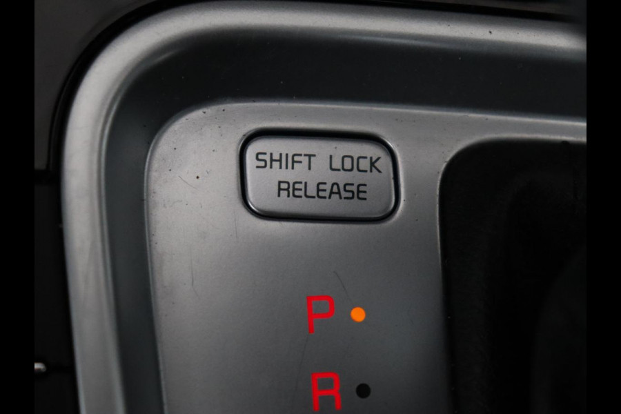 Kia Ceed 1.6 GDI PHEV DynamicPlusLine | Trekhaak | Stoelverwarming | Adaptive cruise | Camera | Carplay | Half leder | Full LED | Keyless | File Assistent | Navigatie | Plug In