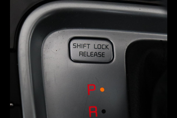 Kia Ceed 1.6 GDI PHEV DynamicPlusLine | Trekhaak | Stoelverwarming | Adaptive cruise | Camera | Carplay | Half leder | Full LED | Keyless | File Assistent | Navigatie | Plug In