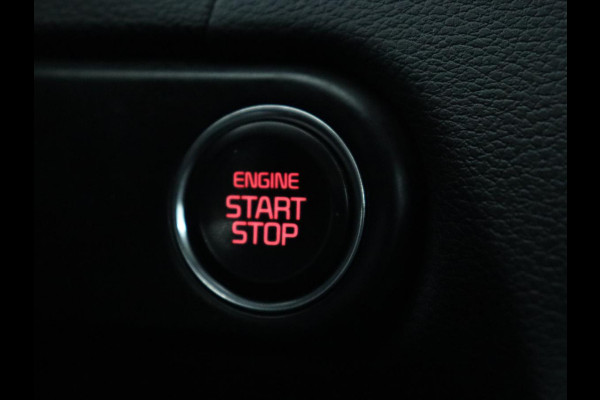 Kia Ceed 1.6 GDI PHEV DynamicPlusLine | Trekhaak | Stoelverwarming | Adaptive cruise | Camera | Carplay | Half leder | Full LED | Keyless | File Assistent | Navigatie | Plug In