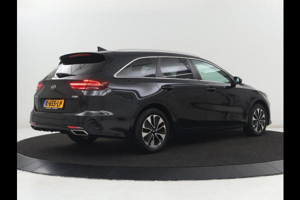 Kia Ceed 1.6 GDI PHEV DynamicPlusLine | Trekhaak | Stoelverwarming | Adaptive cruise | Camera | Carplay | Half leder | Full LED | Keyless | File Assistent | Navigatie | Plug In