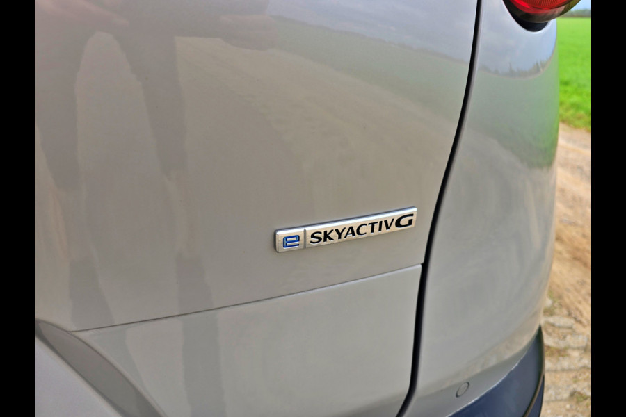 Mazda CX-30 2.5 e-SkyActiv-G M Hybrid Centre-line - 150 Pk - ParkeerCamera - Stoelverwarming - Navi