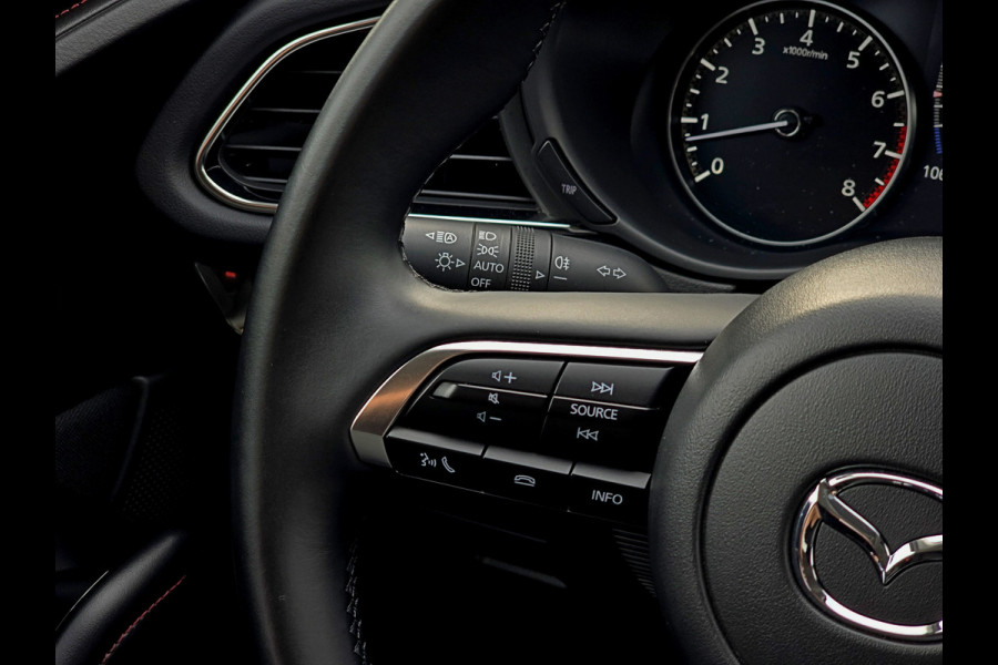 Mazda CX-30 2.5 e-SkyActiv-G M Hybrid Centre-line - 150 Pk - ParkeerCamera - Stoelverwarming - Navi